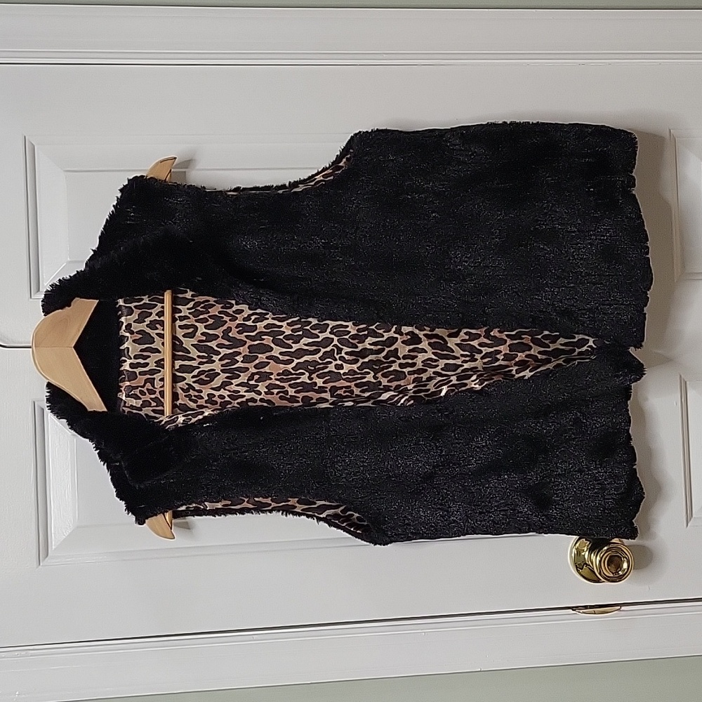 Reversible Vest - image 2